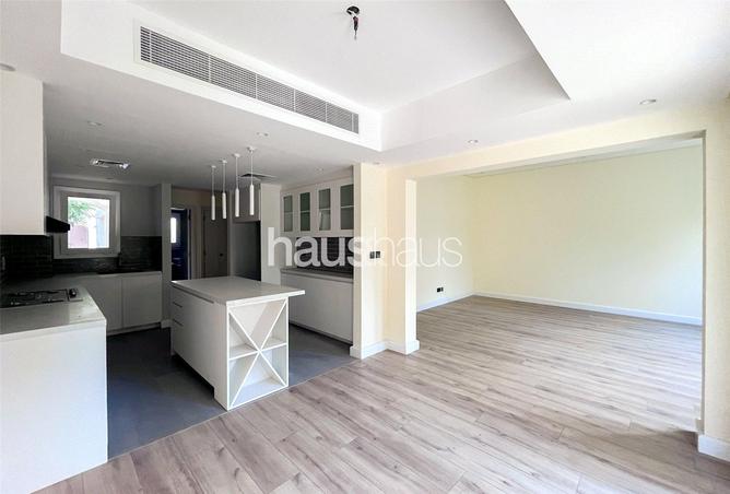 113697589 - Property Image 3