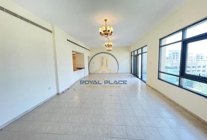 67438762 - صورة العقار 3