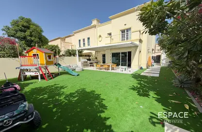 فيلا - 4 غرف نوم - 4 حمامات للايجار في الينابيع 2 - الينابيع - دبي