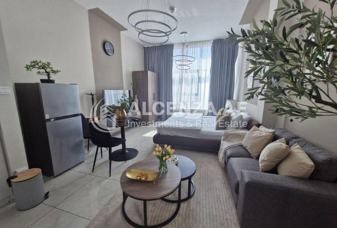 84076958 - Property Main Image