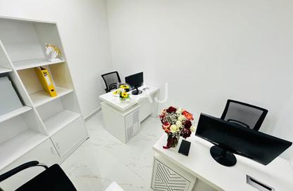 Office Space - Studio - 1 for rent in Reem Residency - Al Karama - Dubai