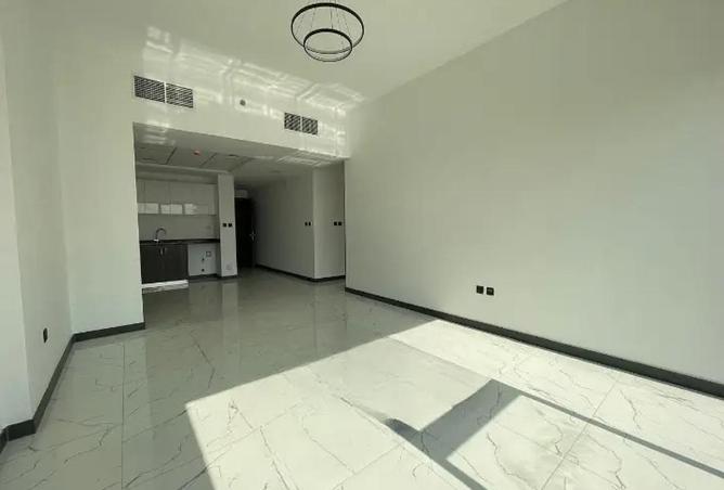 51615470 - صورة العقار 2