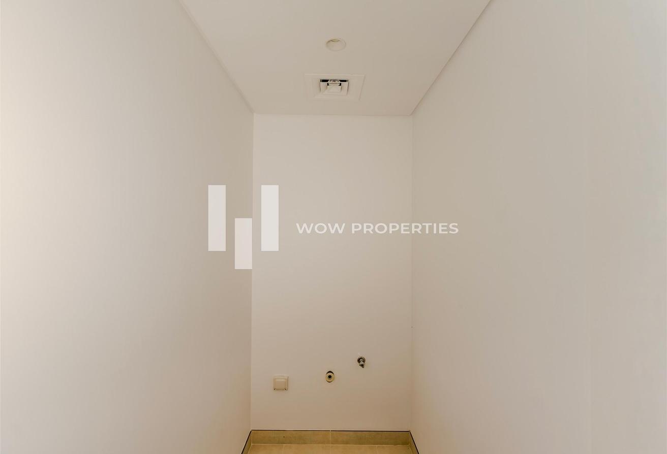 CORNER UNIT | FULL MARINA AND SEA VIEWS | VACANT photo 25