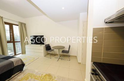 Apartment - Studio - 1 Bathroom for sale in Zahra Breeze Apartments 4A - Zahra Breeze Apartments 4 - Zahra Breeze Apartments - Town Square - Dubai