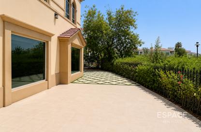 Villa - 4 Bedrooms - 4 Bathrooms for rent in Entertainment Foyer - Mediterranean Clusters - Jumeirah Islands - Dubai
