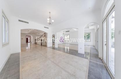 Villa - 5 Bedrooms - 6 Bathrooms for rent in Sienna Lakes - Jumeirah Golf Estates - Dubai