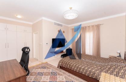 Villa - 4 Bedrooms - 4 Bathrooms for rent in Deema - The Lakes - Dubai
