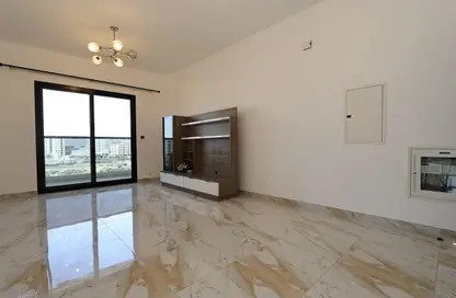 شقة - 2 غرف نوم - 3 حمامات للايجار في براري هيلز ريزيدنس - مجان - دبي لاند - دبي