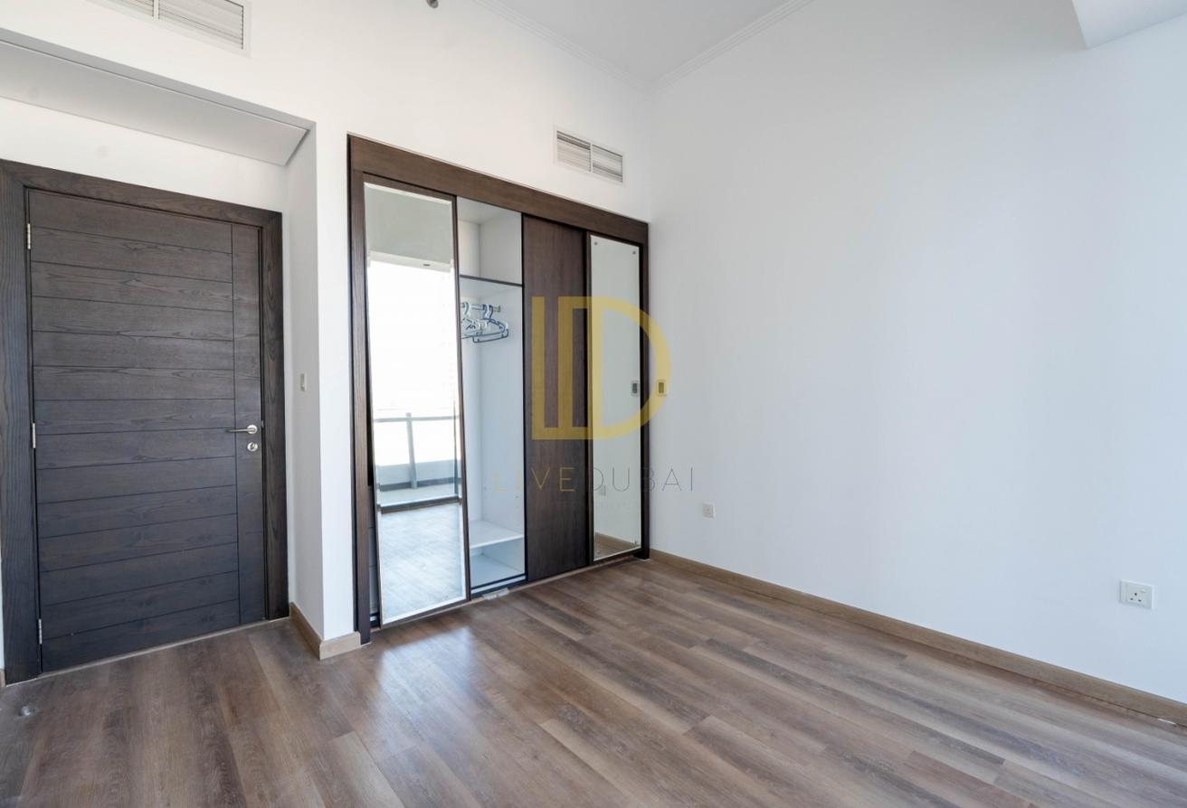 Kitchen Equipped| Near Dubai Marina Mall | Vacant photo 8