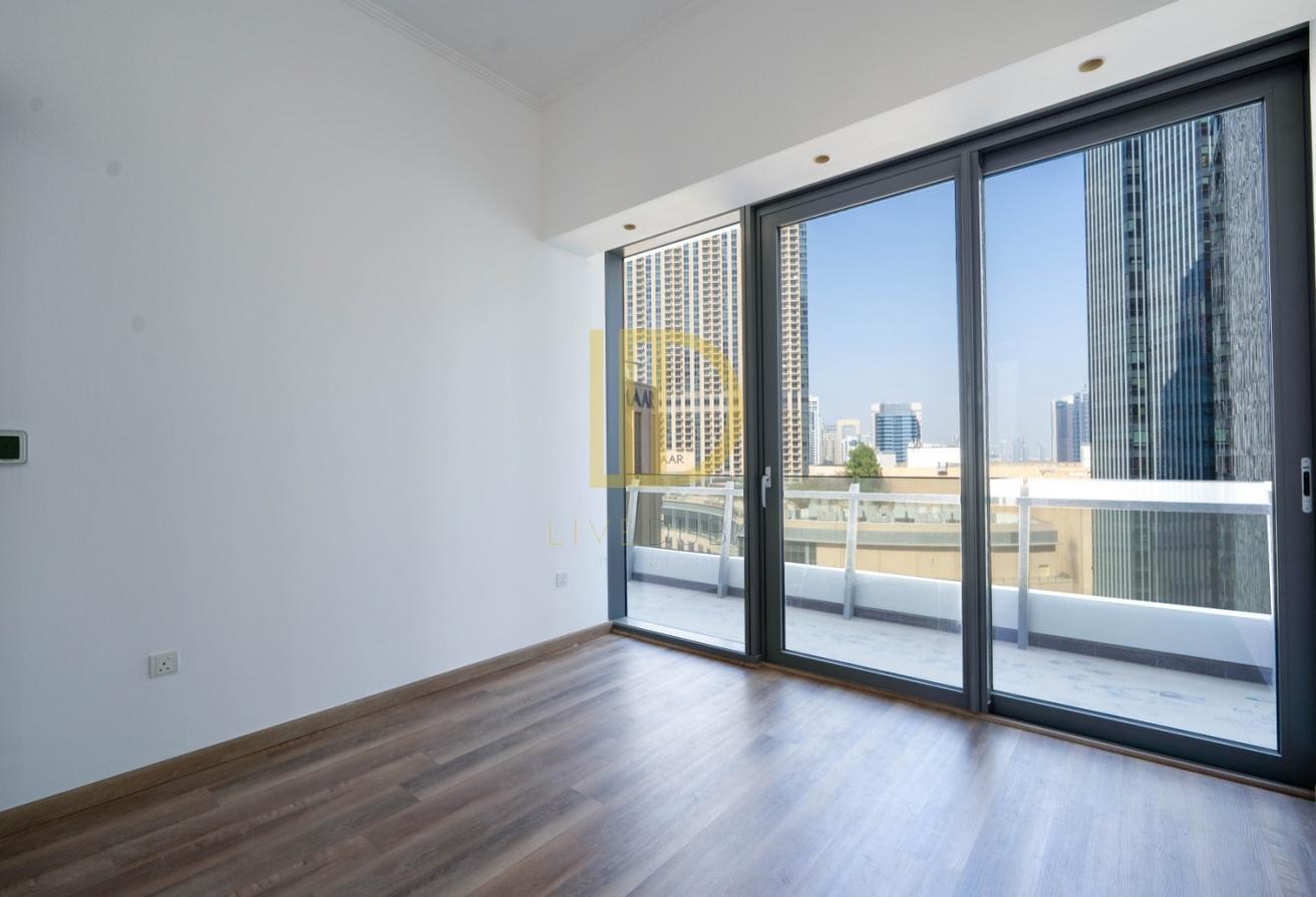 Kitchen Equipped| Near Dubai Marina Mall | Vacant photo 4