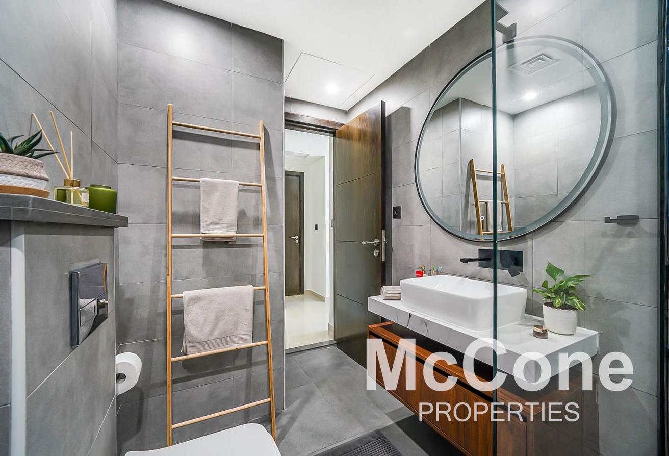 Upgraded | Prime Location | Near Metro photo 13
