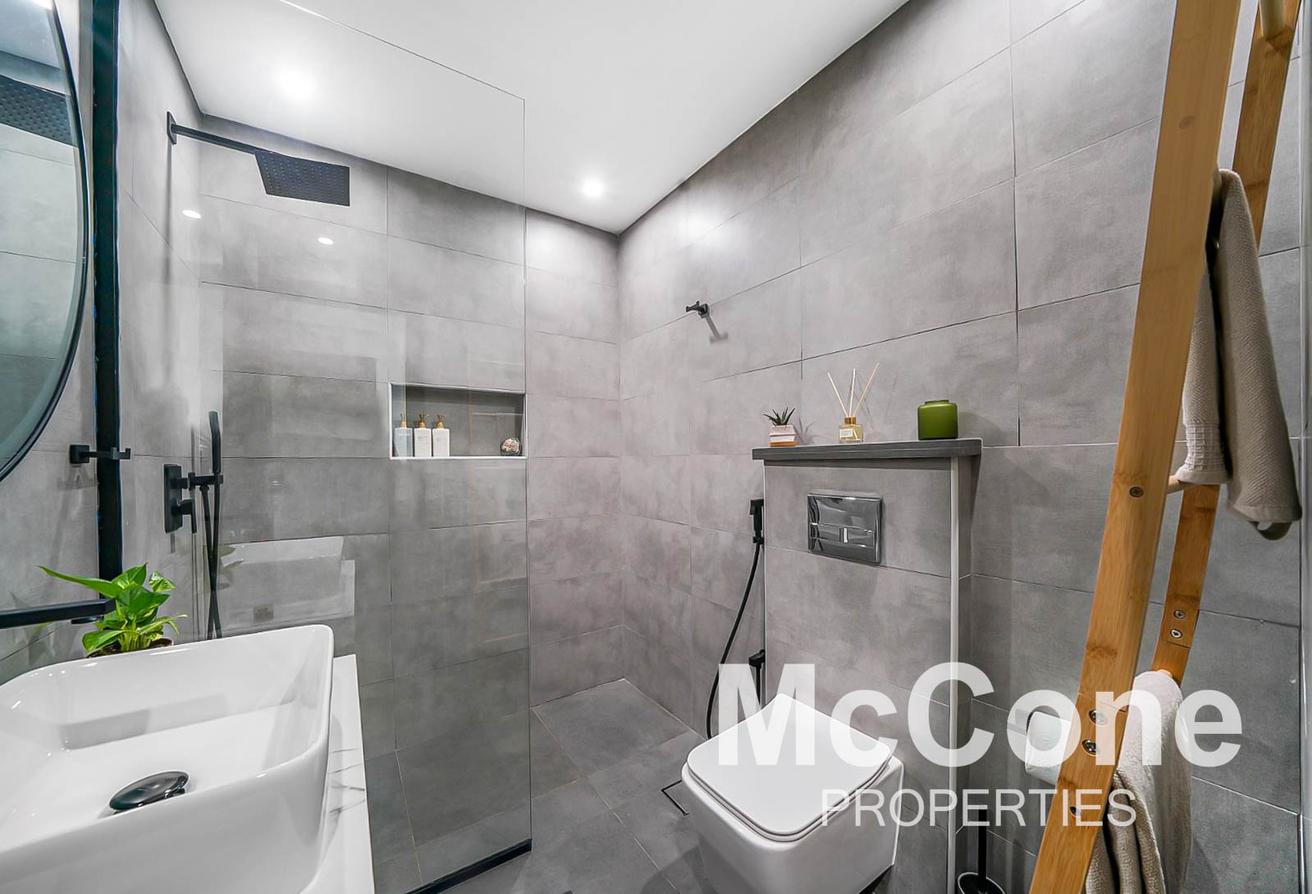 Upgraded | Prime Location | Near Metro photo 12