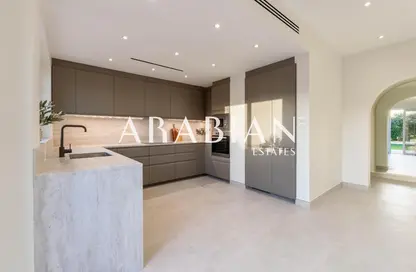 فيلا - 2 غرف نوم - 3 حمامات للبيع في الينابيع 14 - الينابيع - دبي