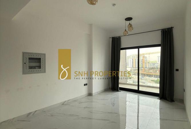 104673968 - Property Image 2