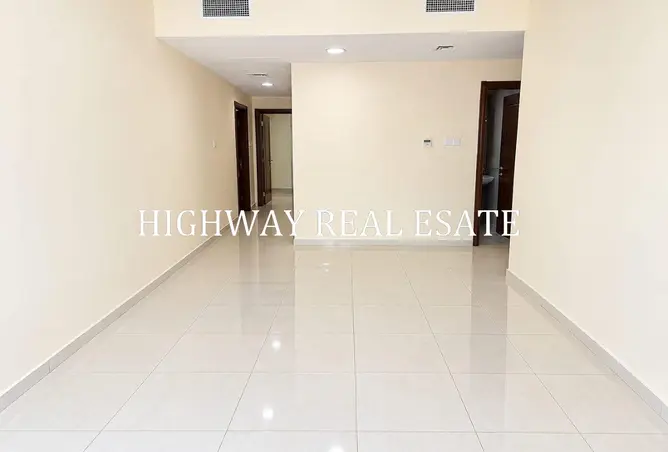 156011637 - Property Image 2