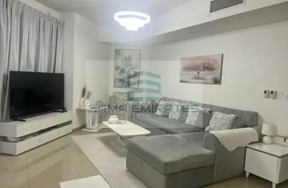 شقة - 2 غرف نوم - 3 حمامات للايجار في برج راس الخيمة - مارينا سكوير - جزيرة الريم - أبوظبي