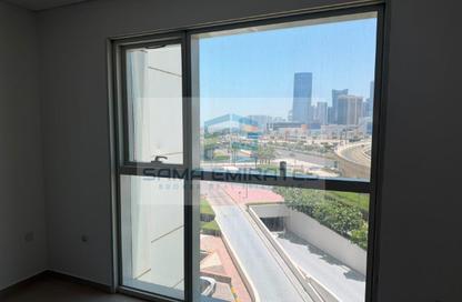 Apartment - 2 Bedrooms - 3 Bathrooms for rent in RAK Tower - Marina Square - Al Reem Island - Abu Dhabi