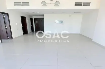 Apartment - 1 Bedroom - 2 Bathrooms for rent in Alza 11 - Dubai Land - Dubai