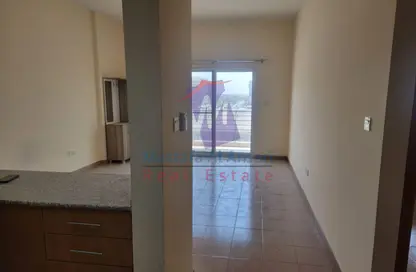 شقة - غرفة نوم - 2 حمامات للايجار في برج انديجو - مجمع دبي ريزيدنس - دبي لاند - دبي