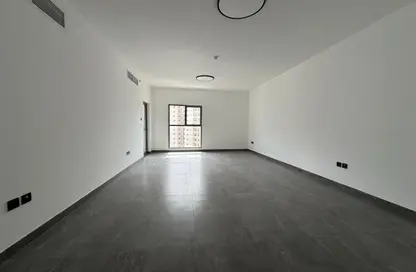 Apartment - 3 Bedrooms - 5 Bathrooms for rent in Al Majaz 3 - Al Majaz - Sharjah