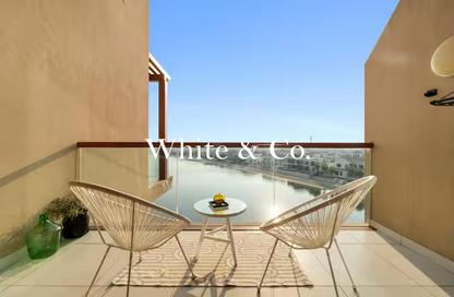 Apartment - Studio - 1 Bathroom for rent in Palm Views West - Palm Views - Palm Jumeirah - Dubai