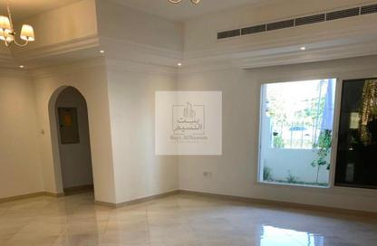 Villa - 4 - 6 for rent in Garden Lane Villas - District 15 - Jumeirah Village Circle - Dubai