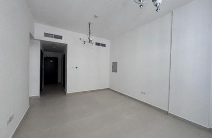 Apartment - 1 Bedroom - 2 Bathrooms for rent in Al Amira Village - Al Yasmeen - Ajman Apartment - 1 Bedroom - 2 Bathrooms for rent in Al Amira Village - Al Yasmeen - Ajman