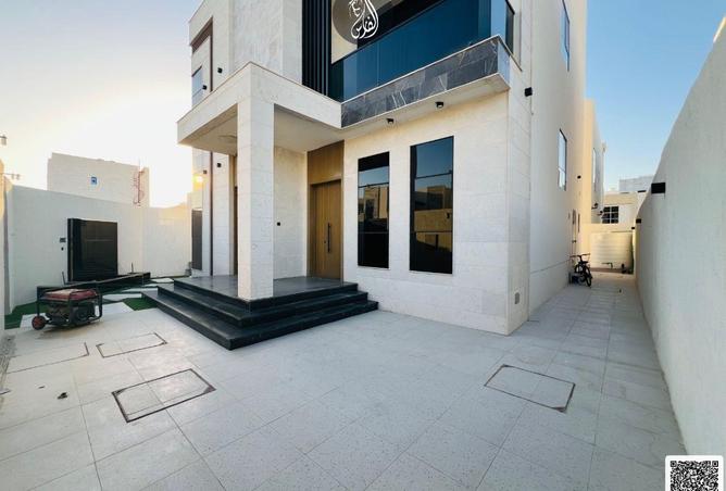 103704772 - Property Image 3