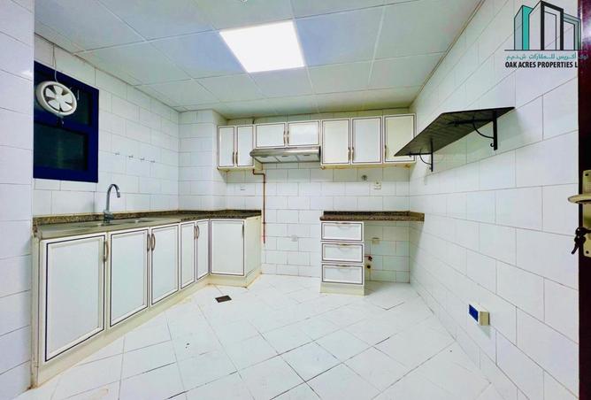 130687359 - Property Image 3
