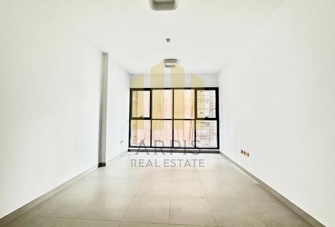 117701440 - Property Image 2