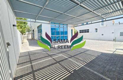 Villa - Studio - 4 Bathrooms for rent in Umm Suqeim 2 Villas - Umm Suqeim 2 - Umm Suqeim - Dubai Villa - Studio - 4 Bathrooms for rent in Umm Suqeim 2 Villas - Umm Suqeim 2 - Umm Suqeim - Dubai