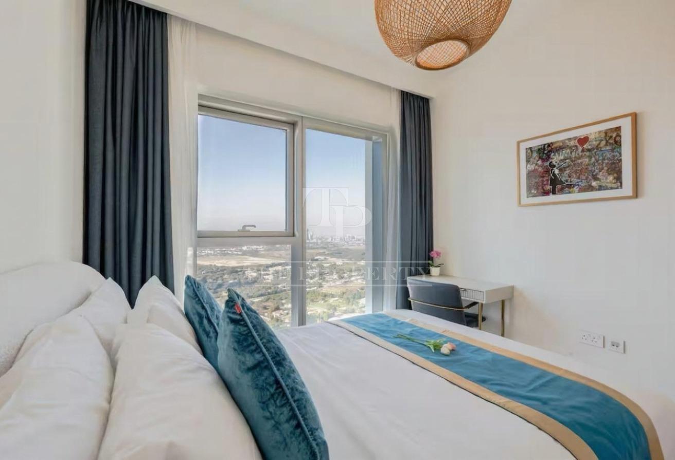 Fully Furnished | High Floor | 12 Cheques photo 7