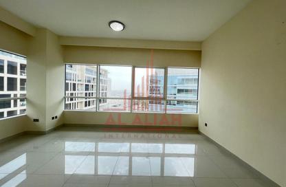 Apartment - 4 Bedrooms - 5 Bathrooms for rent in Al Khalidiya - Abu Dhabi