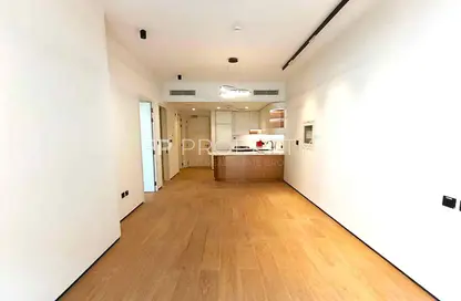 شقة - غرفة نوم - 1 حمام للايجار في مساكن الارتفاع - منطقة 16 - قرية جميرا الدائرية - دبي