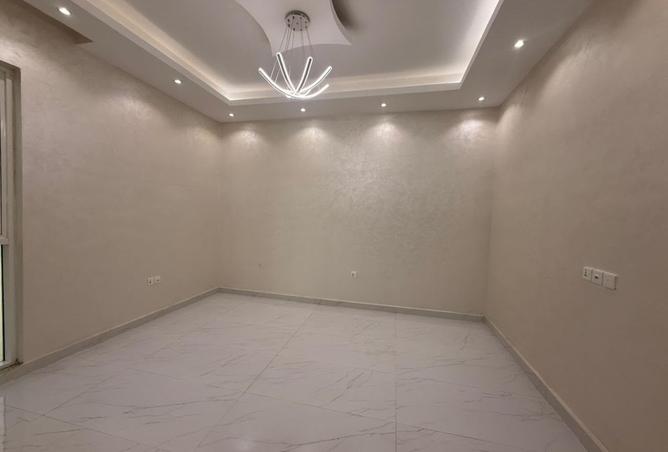 137433413 - Property Image 2