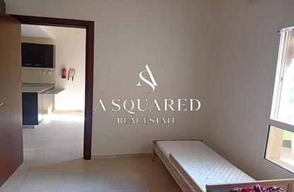 Apartment - Studio - 1 Bathroom for rent in Al Thamam 20 - Al Thamam - Remraam - Dubai Apartment - Studio - 1 Bathroom for rent in Al Thamam 20 - Al Thamam - Remraam - Dubai