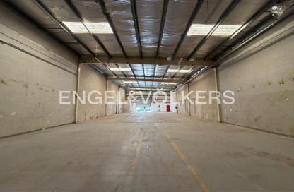 Warehouse - Studio for rent in Dubai Investment Park 2 (DIP 2) - Dubai Investment Park (DIP) - Dubai