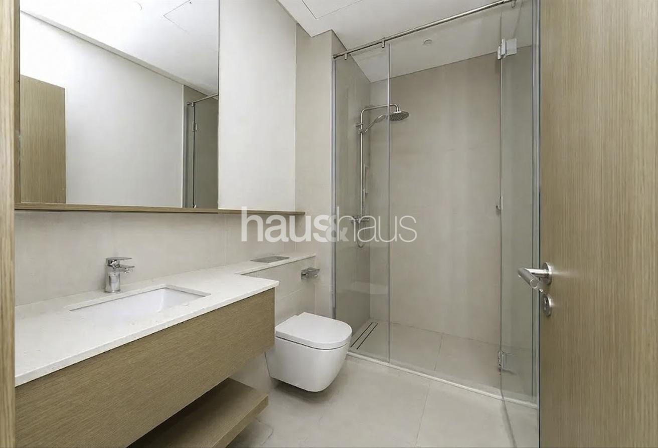 Single Row | Multiple Cheques | Ready To Move photo 8