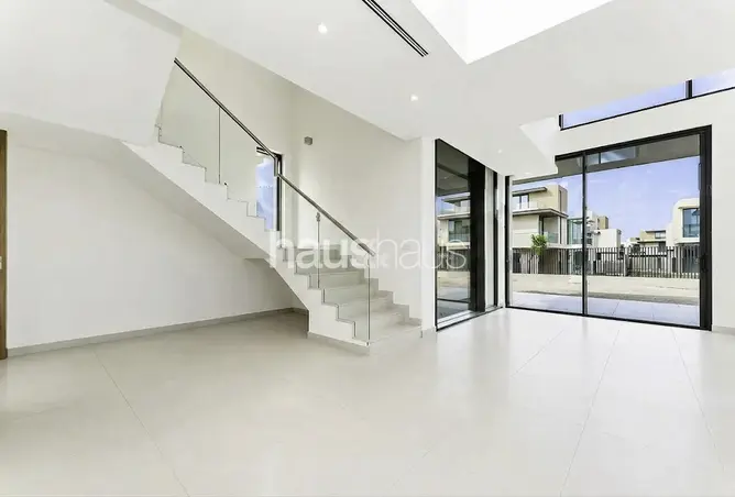 141912998 - Property Image 2