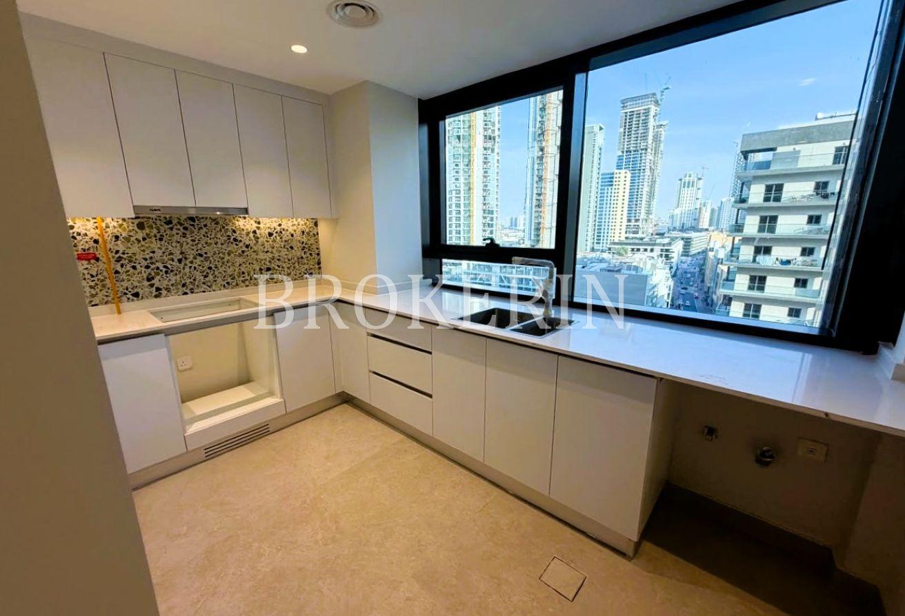 SPACIOUS 2B/R + FURNISHED | STYLISH CHOICE | READY photo 11