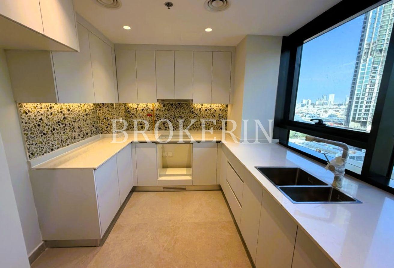 SPACIOUS 2B/R + FURNISHED | STYLISH CHOICE | READY photo 8