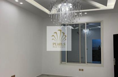 شقة - 5 غرف نوم - 6 حمامات للايجار في الزاهية جاردنز - الزاهية - عجمان