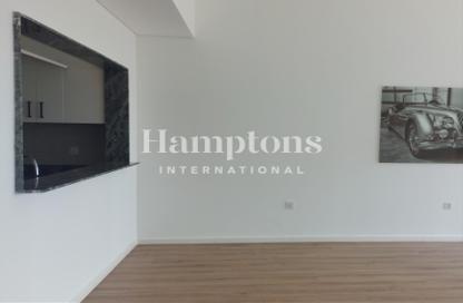 Apartment - 1 - 2 for rent in Vida Residence 1 - Vida Residence - The Hills - Dubai