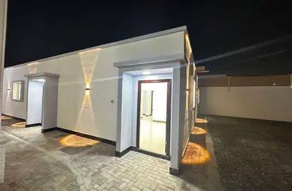 شقة - غرفة نوم - 1 حمام للايجار في مدينة شخبوط - أبوظبي