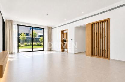 Villa - 4 - 6 for rent in Jebel Ali Village Villas - Jebel Ali Village - Jebel Ali - Dubai