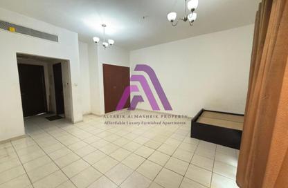 Apartment - Studio - 1 for rent in Building S10 - Spain Cluster - International City - Dubai