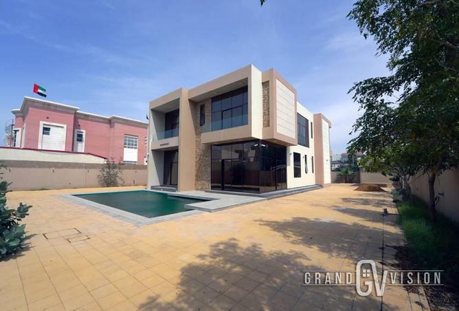 79427957 - Property Image 2