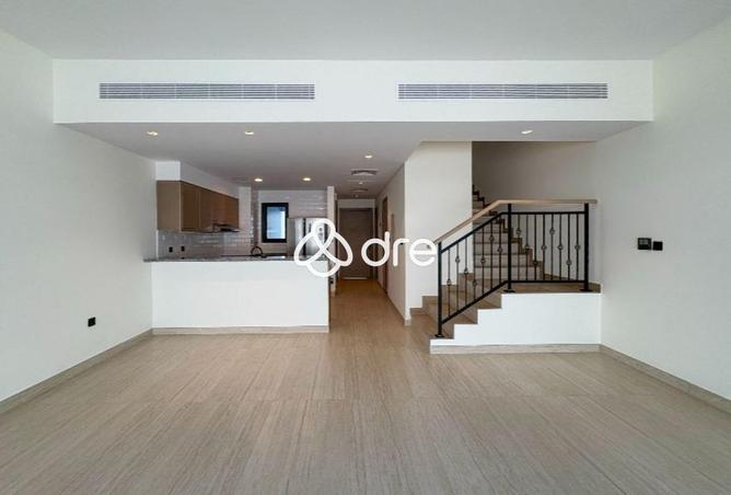 73116590 - صورة العقار 3