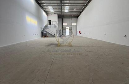 Warehouse - Studio - 1 Bathroom for rent in Al Sajaa Industrial - Al Sajaa - Sharjah