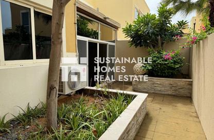 Villa - 4 Bedrooms - 5 Bathrooms for rent in Yasmin Community - Al Raha Gardens - Abu Dhabi